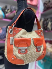 حقيبة DKNY • جنطة DKNY • شنطة DKNY • حقيبة نسائية • حقيبة أصلية • شنطة...