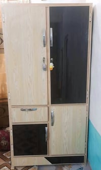 كنتورين و ميز المنيوم تسكام نظافة مستخدم السعر 500 الف التواصل على الر...