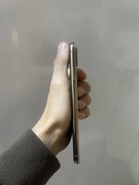 ورحمه الله x s max  ذ256بطاريه 80  مبدل تفصيخ ما صار شهر من شادهانضافه...