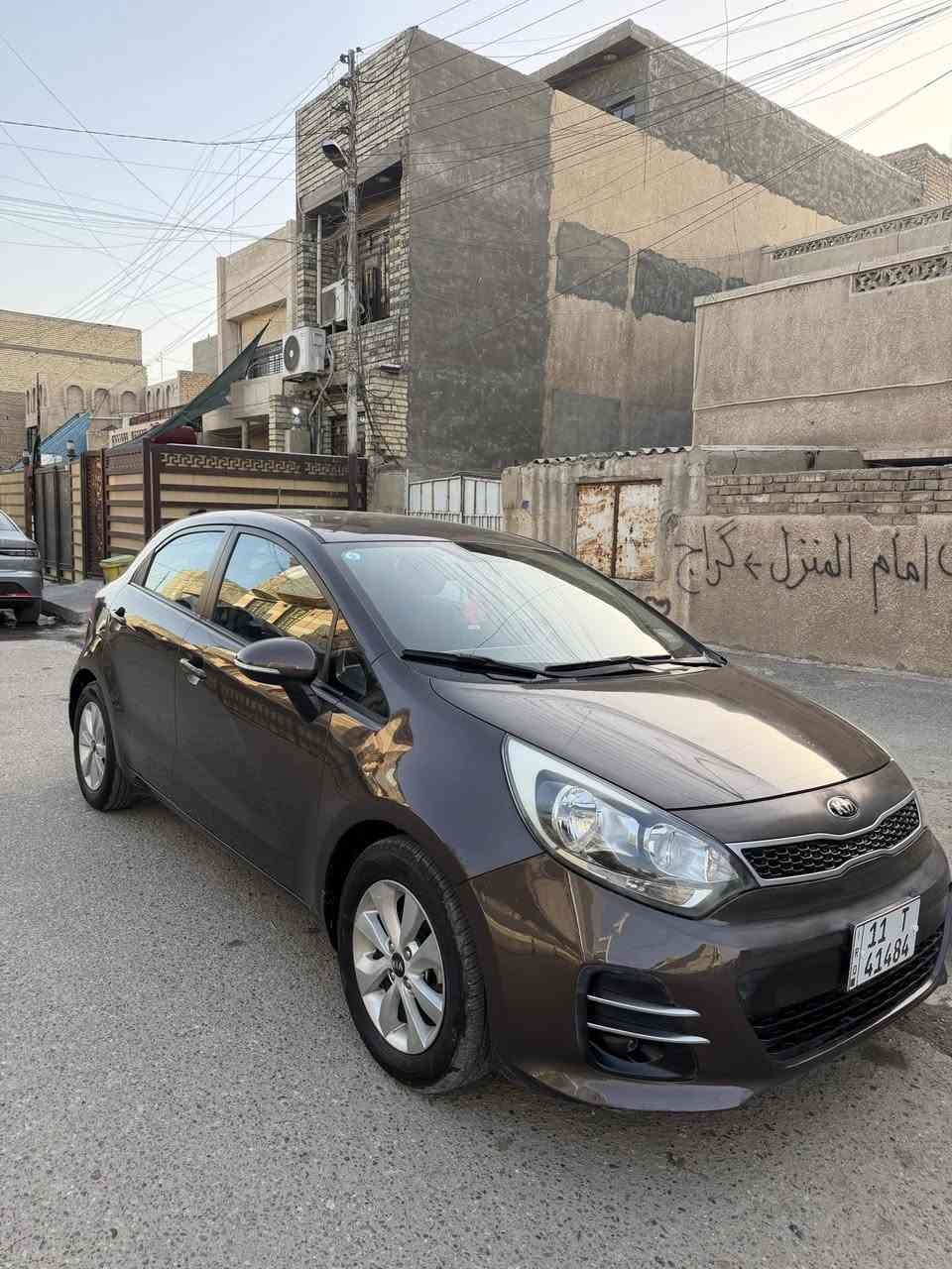 كيا ريو 2016 خليجي كفالة عامة من صبغ و من تبديل محرك ابو قطرتين ماشية ٥١ الف حقيقي ع ايدنا من شركة استخدام منزل فقط سيارة جداً نظيفة رقم بغداد الجديد السعر ٩٨ مكانه بغداد حي العامل ***********
