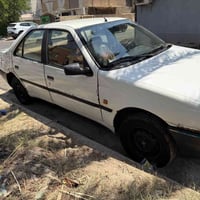 بيجو 2009 للبيع السياره كشرها مثل ما موضح بالتصوير  السياره كير مكينه ...