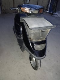 دراجه ياماها سرعه 60 تشتغل سلف وهندر نكره كهربائياته كله شغاله مكينه ب...