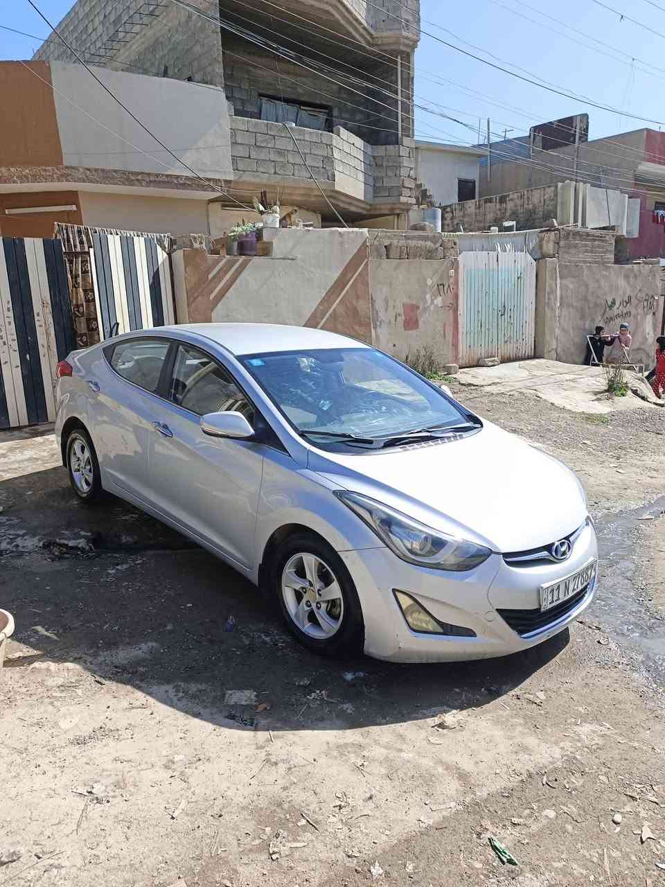 السلام عليكم افانتي موديل 2014خليجي كير محرك شرط طخم امامي خلفي  جديد السيارة جديده بيها تبد
 يل باب خلف السائق بدون ضرار فول مواصفات اليحب يتواصل عل رقم ***********
***********
