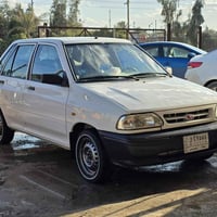 سيارة • بيه مجال • بدون ماركة