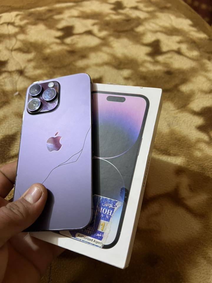 ‏iPhone 14 Pro ماكس شرق وسط نموذج أم الجهازمكفول عدد ظهر ب فطر
ذاكره￼256

بطاريه89

***********بي واتساب 👋
