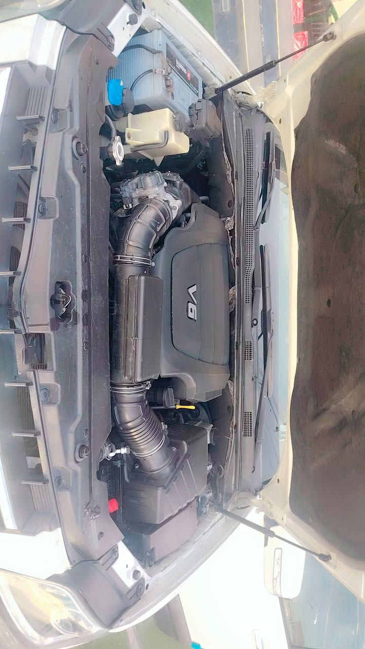 من رخصت الادمن
كيا مهافي للبيع فقط 
موديل ٢٠١١ خليجي
كفاله عامه من كلشي 
سونار السياره بالمنشور
مواصفات واحد ع واحد فول الاخير 
صدر امامي خلفي كله جديد
تخم تاير جديد 
رقم اربيل هزه جديده سنويه جديده
مكينه ٣٨٠٠ مكفوله من كلشي 
الشراي يتصل ***********  سعرها ١٤٥ او بيها مجال مكانها الفلوجه
