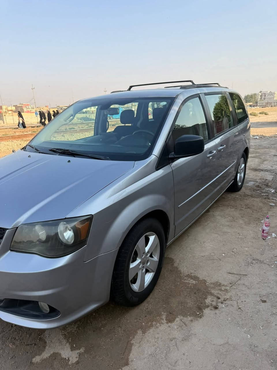 دوج كرفان للبيع 2016في آيبي تبريد 3 قطع مكينه وكير خير من الله سياره جديده منضومه غاز
حادثها موجود بل صور مكان السياره الديوانيه الحمزه الشرقي السعر 165 وبيها مجال  ***********
