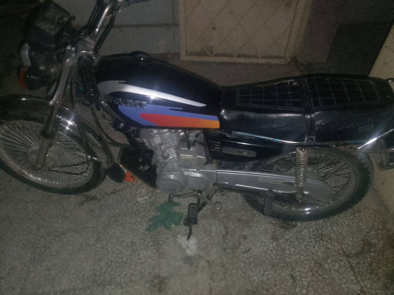 سلام عليكم اللبيع دراجه 4 كير 16 مكفوله من كل شي أوراق  محرك جديد السعر 500 وابيها مجال هاذا رقمي  ***********
