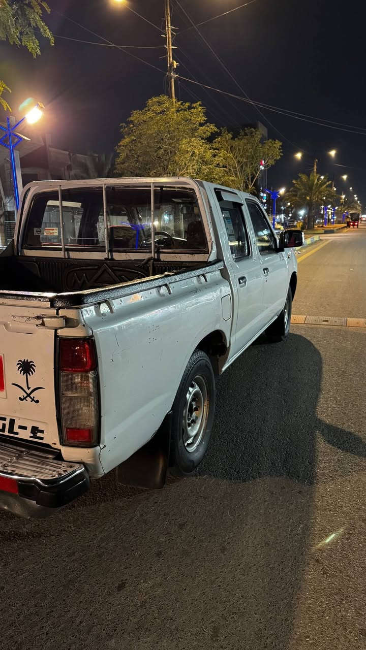 السلام عليكم نيسان شبوط للبيع او مراوس بتورس موديل 2008 السياره عليها ادامه كامله و صدر جديد كَير و مكينه جدد حاويه تخم تاير جديد جاهزه مابيها نقص كفاله كَير و مكينه و شاصي و بيها طخه بالجاملغ صفحة السكن و مصلح سعر:91 و بيها مجال
للتواصل :***********
