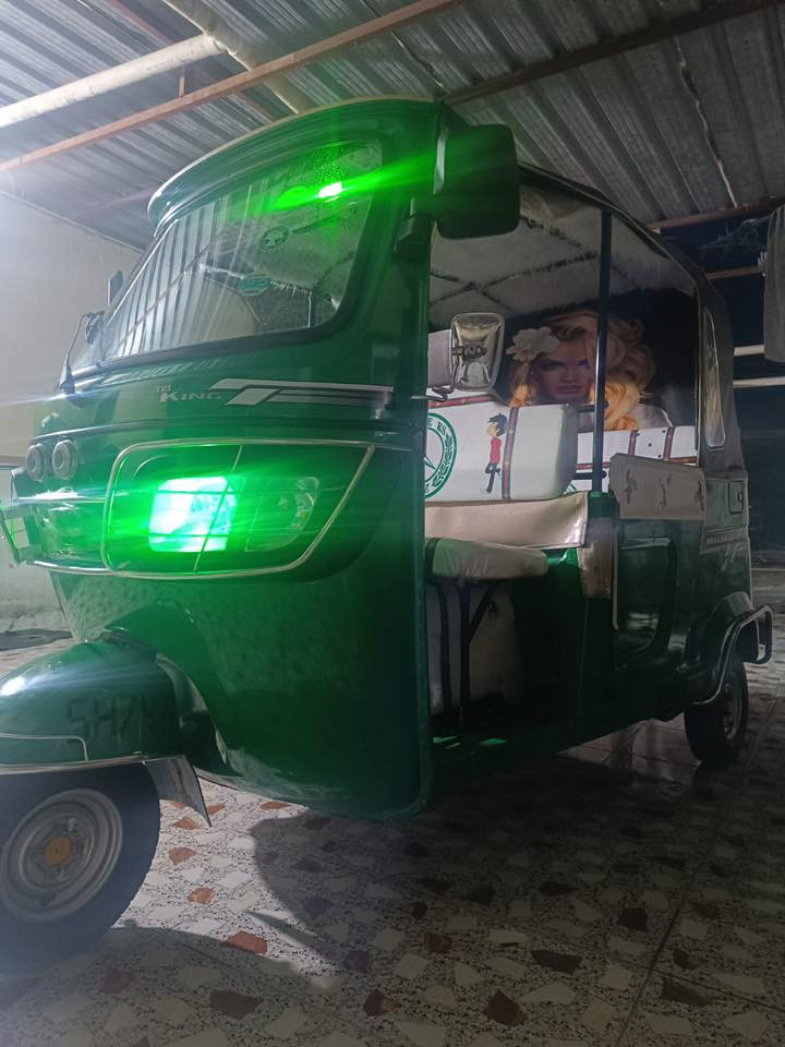 سلامً عليكم تي في اس مديل 2022/11/18 بدي كفاله عامه المكينه مفوتحه كزكيت وكلجات فقط التكتك بسمي تحويل ثاني يوم ***********
