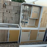كاونترات  وسنكات للبيع  كل واحد بسعر  مكان بغداد 07741421025