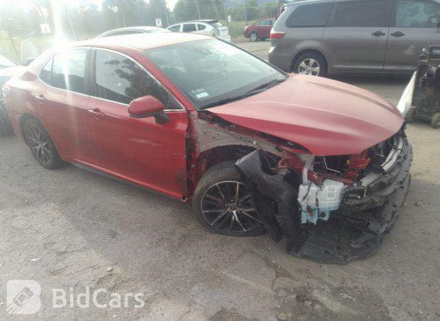 سلام عليكم 
كامري مديل ٢٠٢١
رقم سليمانيه 
مواصفات SE
حادث جاملغ 
مبدل فقط جاملغ
مكفوله 
العنوان بغداد 
السعر ١٨٥$ 
***********
