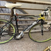 بايسكل سباق c700 شركة lespo مكاين شيمانو نظيف وجاهز سعر ٨٥ المكان الدو...