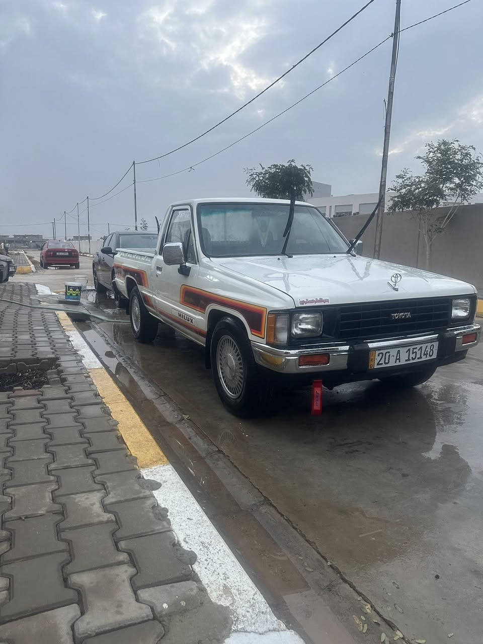 السلام عليكم بيكم تيوتا موديل 1988 خليجي رقم دولي ديالى محرك ونجي اربع بستم كير اوتماتيك باور ستيرن سنتر لوك ابواب مسجل شاشه وتعمير درجه اولى العنوان ديالى ناحيه السعديه والسعر 52 وبيها مجال كلش قليل يعني حك الجيه رقم المبايل***********
