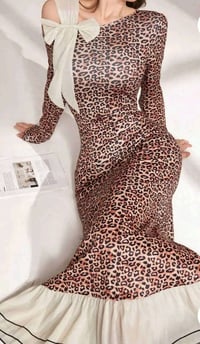 ملابس جملة • ٦ قطع • أسعار بالخاص