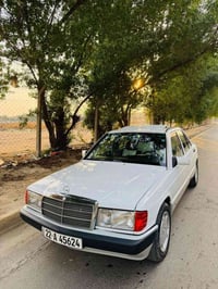 مرسيدس 190 • موديل ١٩٩٠ • الغزالية