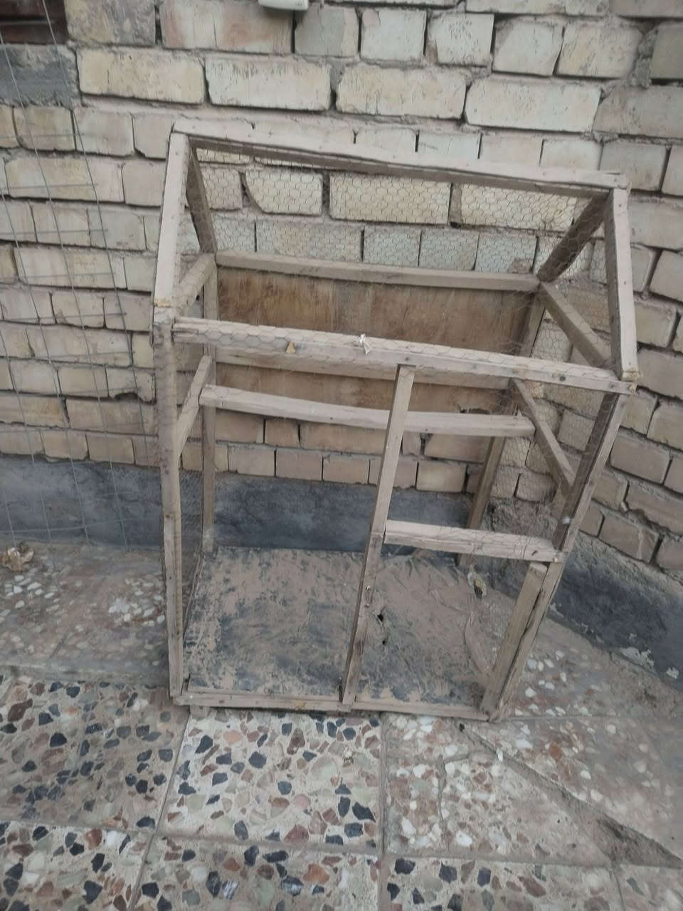 قفص بخمسه محتاج ترتيب مكان كربلاء حي الوفاء ***********
