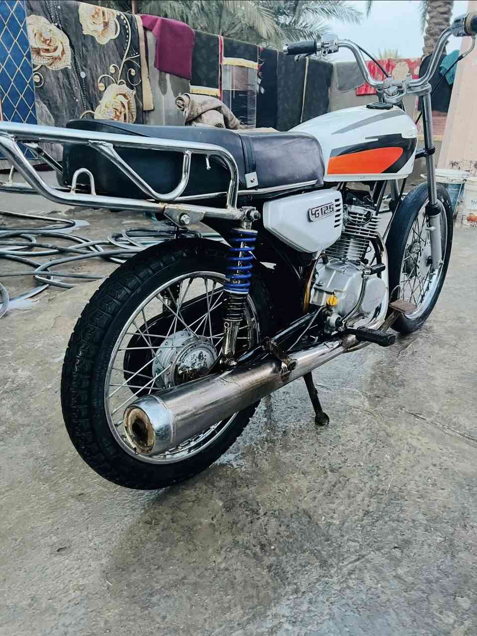 سلام عليكم دراجه تايكر موديل 2021بدون  دراجه مرتبه حلوه مانقصه كلشي مكان بابل سده الهنديه السعر 275 وبيه مجال 
***********
