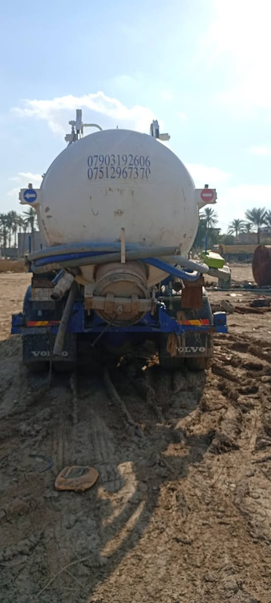 سلام عليكم سياره البيع فالفو اف 7 مكان بغداد ابوغريب***********
