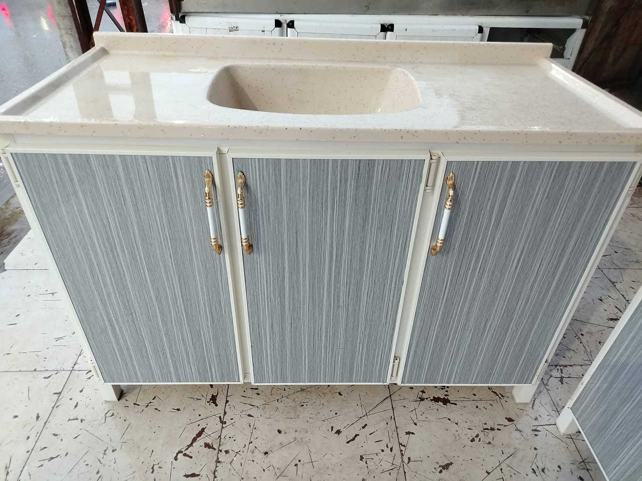 للبيع كونتر تفصيل بل صور *********** اسيا ***********
