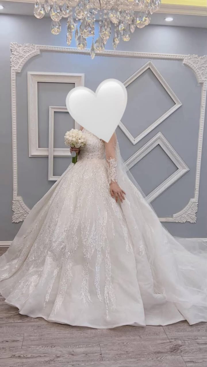 سلام عليكم بدلة للبيع ملابستها بس على ڪد جلسه التصوير اريدها بـ ٥٠٠ الف وبيها مجال وياها طرحه وتاج


**إذا كنت صاحب هذا الإعلان وتريد حذفه لأي سبب، رجاءا أرسل رسالة إلى الدعم الفني**