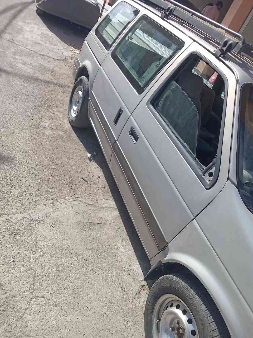 دوج كرفان كلايسلر موديل 94 بتره رقم بغداد الماني محرك كامري ابو الجف
مكاني بغداد الشعب 
الاتصال ***********
