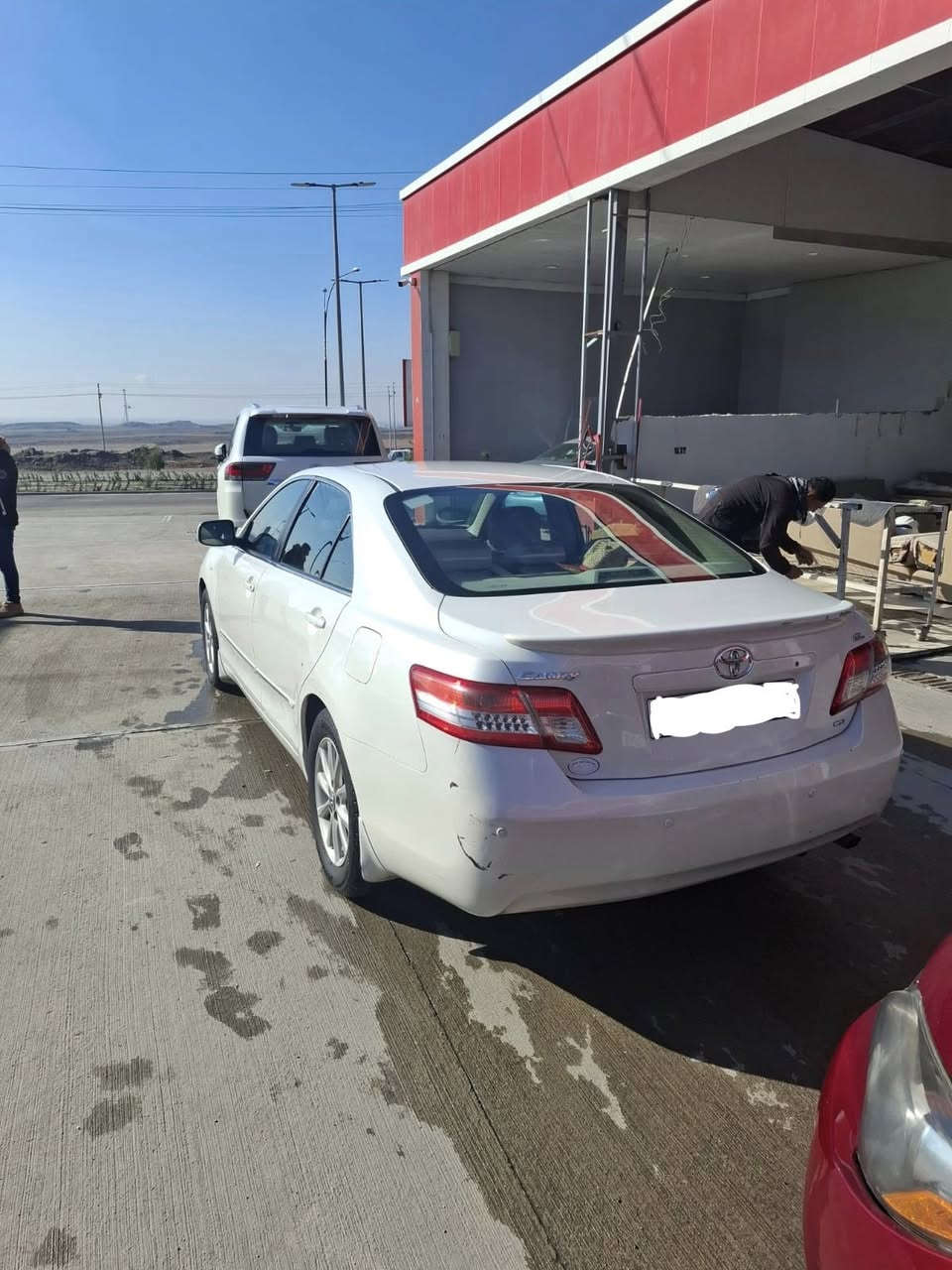 كامري ٢٠١٠ خليجي  صدفي
بس شبر من بالباب صبغ 
بدون ضرر
ماشي ٢٩٠ كيلو
كير مكينة ما مفتوح بشرط
سعر ١٣٠ و بي مجال

***********
