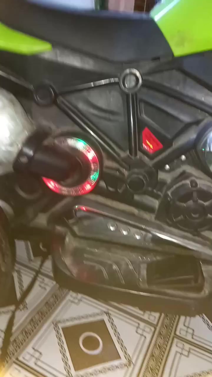 للبيع عالخاص كلشي شغال بيه ***********واتس
