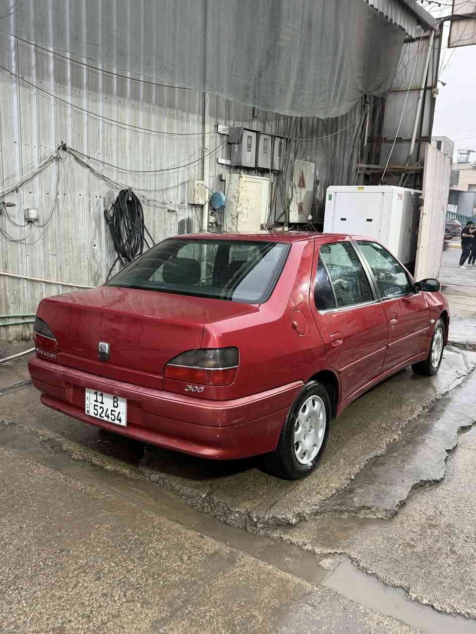 السلام عليكم🔥🔥
مكلف بالنشر 
 للبيع بيجو فرنسي 306 موديل 2002 
رقم بغداد انكليزي بأسمي تحويل ثاني يوم

محرك جديد وصدر جديد السيارة ناعمة كلش
السيارة بلاديه ونظيفة
فقط صبغ ركن الچاملغ الايسر الأمامي مع البنيد 

دواخل السيارة حلوة وكلشي بيها شغال
السعر 47$ ورقة وبيها مجال حگ الجية

مكان السيارة بغداد
رقم خط و واتساب صاحب السيارة للاستفسار:
0772 804 6728‬
