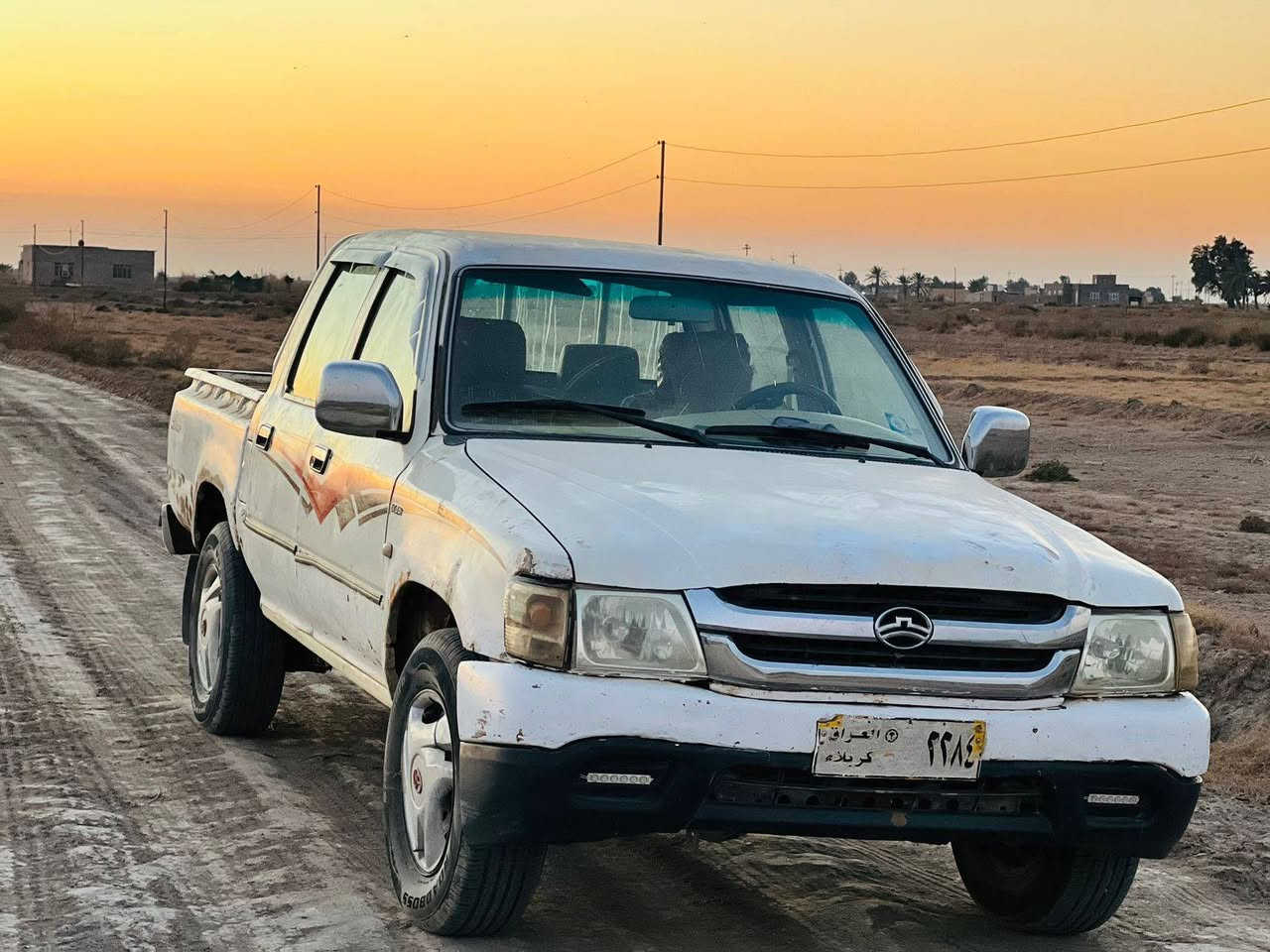 السلام عليكم للبيع دير موديل ٢٠٠٦ نظيفه جاهزة كهربائيات تخم تاير  حدادية رقم كربلاء للاستفسار الاتصال على ***********
