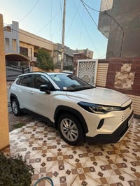 كورولا كروس • ٢٠٢٥ • هايبرد ٢٫٠