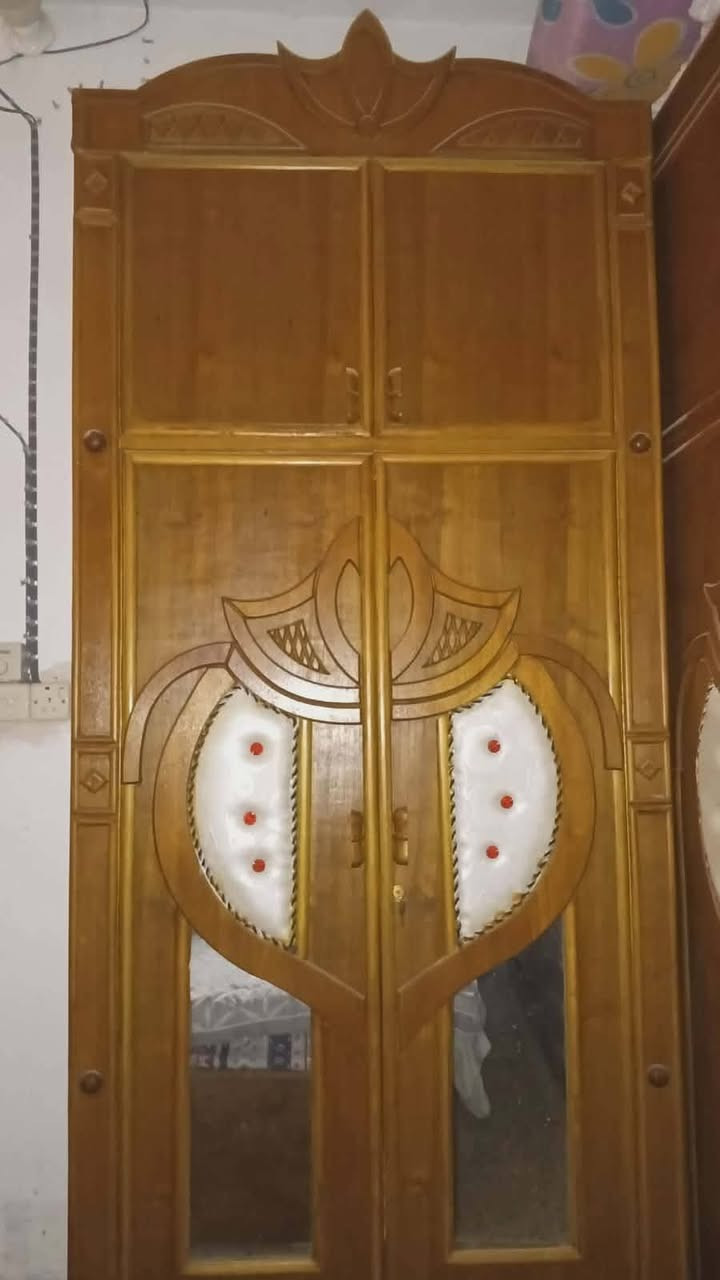 غرفة ضخمه تزكام نصيفها كلش بس جامه  مكسوره  مكان ديوانيه 
850 نهايتها


**إذا كنت صاحب هذا الإعلان وتريد حذفه لأي سبب، رجاءا أرسل رسالة إلى الدعم الفني**