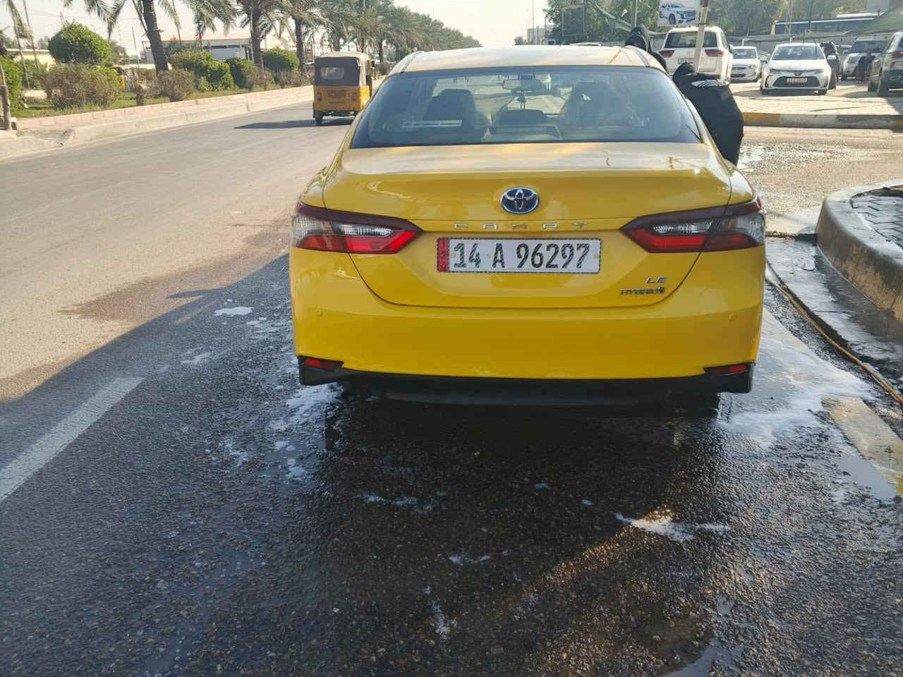 اسلام عليكم
كامري Le 2022 هايبرد خليجي
  للبيع اصل مو معلايه باسمي
 تحويل مباشر
ماشيه 140
موصفات سيارة
3< _>انظمه قياده
ECO
NORMAL
SPORT
نظام توقف ذاتي
HOLD
EV
MOOE
نظام ثكيل S+D الاعتيادي
تحكمات اربع جهات
حاكيات صوت سستم كامل 
اضائه داخليه LED
شاشه لمس 
تشغيل بصمه 
شحن لاسلكي وشحن تايبسي
تبريد ثلج 
حداديه جديده مناقصه اي شي
دوشمه كامله ارضيه وكشنات 
تبريد خلفي امامي قطعتين
هزه جديده سنويه 2030
مكان سياره بغداد الشعب 
رقم الهاتف ***********
