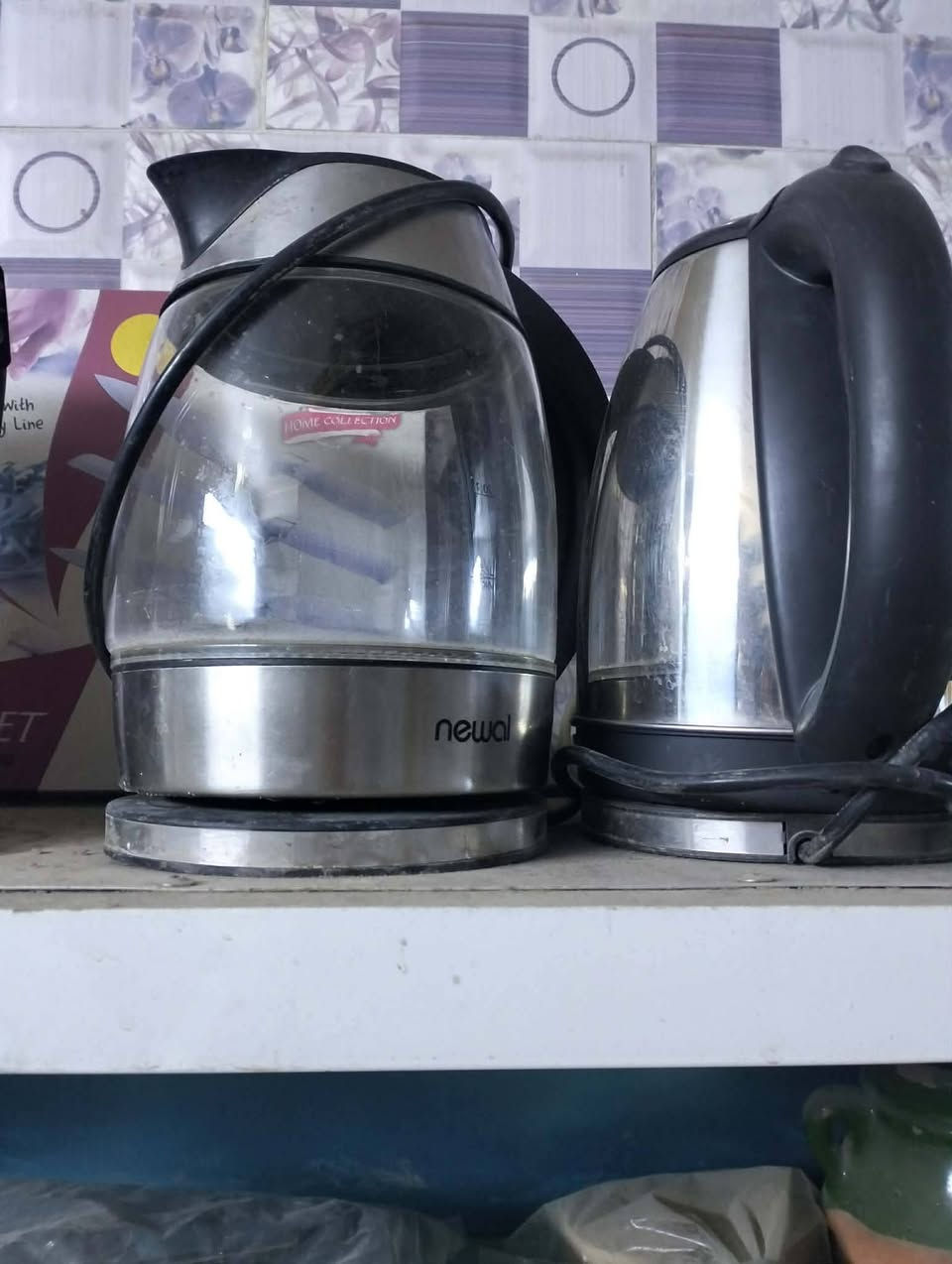 أغراض للبيع شغالات ع فحص مكان شعب نهايته الفورتات يوجد توصيل ***********
