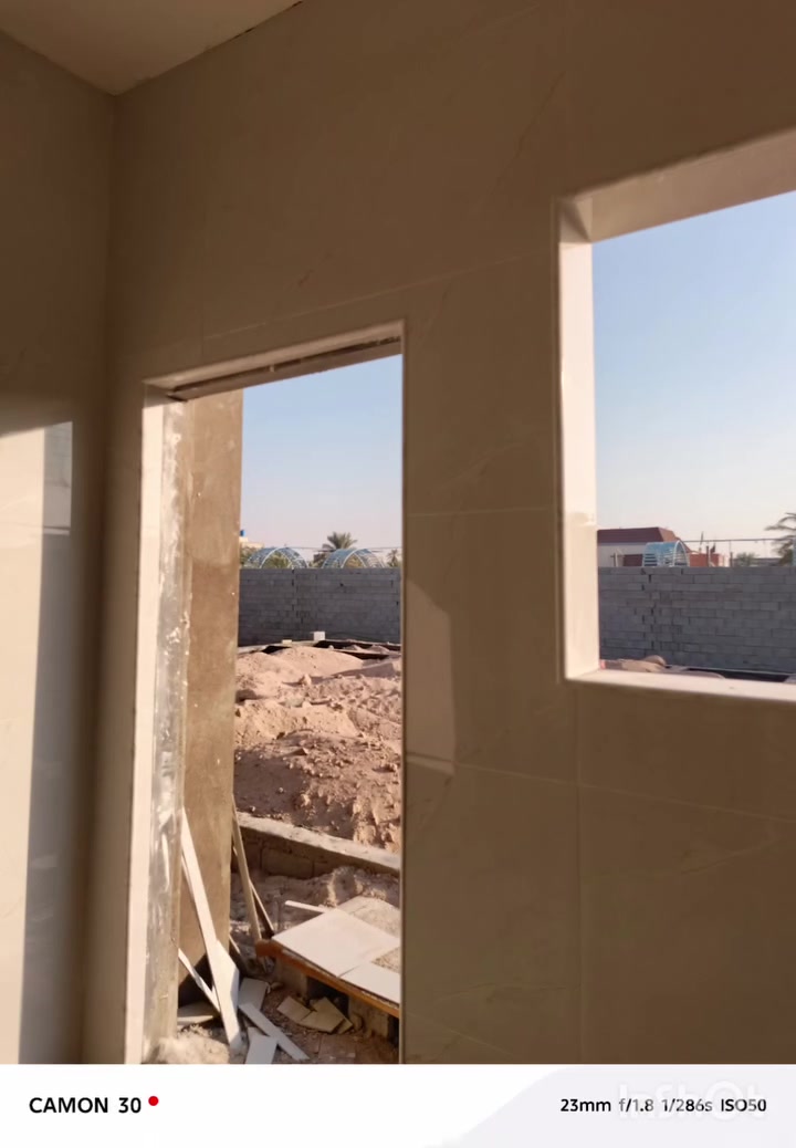 خلفه سراميك الواح بورسلين مرمر متفرق للعمل شغل درجه اولا في البصره ***********
