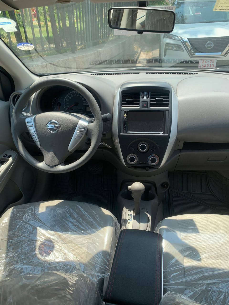 Nissan sunny 2022 
               #139
هندی پلێت شین 
ناو کرێمی خاوێن 
بێ سبوغ ، بێ لێدران
بێ شوخت بێ قۆپ
٤ پەنجە تەعدیل 
ڕۆیشتن / ٦٨ هەزار کم 
سەنەوی نوێیە تا ٢٠٢٩
گێڕ و مەکینە کەپس

نرخ / ١٠٩$ أربيل, العراق


**إذا كنت صاحب هذا الإعلان وتريد حذفه لأي سبب، رجاءا أرسل رسالة إلى الدعم الفني**