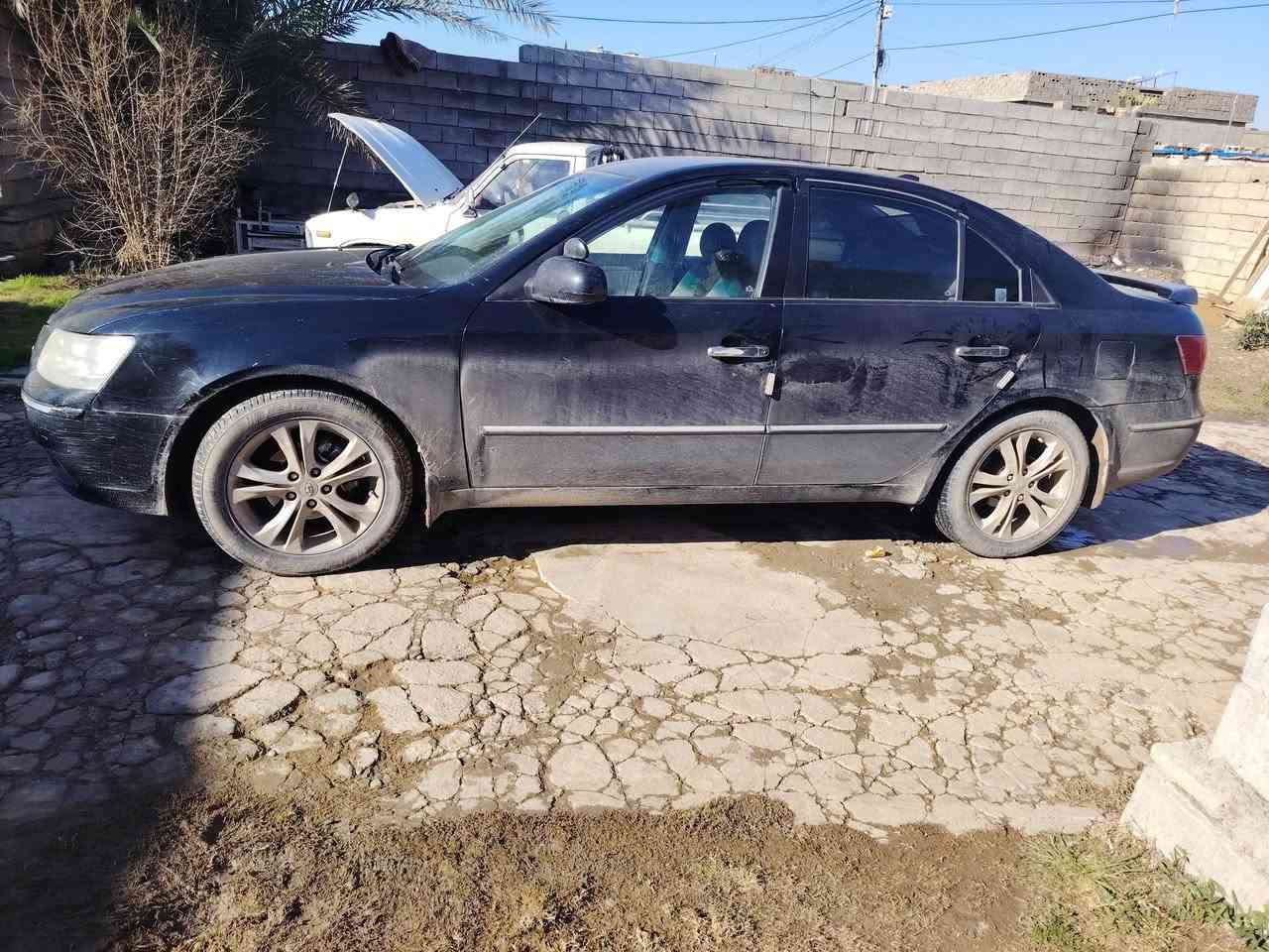 السلام عليكم 
سوناتا 2009 امريكي 2400
للاستفسار رقم الهاتف
***********
