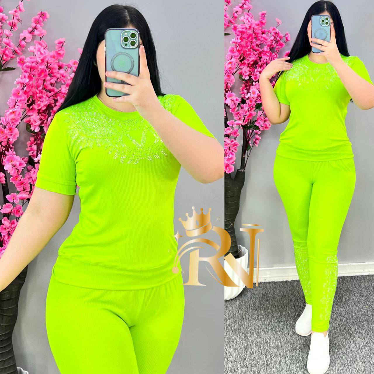 جديد كليآ 

تراك ستراس 

خامه محزز فانيله درجه اولى 

فري سايز يلبس من وزن 50 الى وزن 80 

سعر درزن  62 الف 
المفرد 9


**إذا كنت صاحب هذا الإعلان وتريد حذفه لأي سبب، رجاءا أرسل رسالة إلى الدعم الفني**