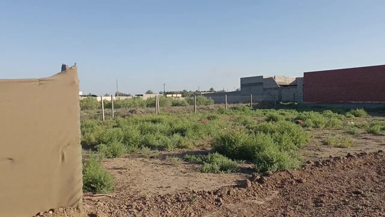 السلام عليكم
ادور على قطعه وفلوسك قليله؟ اليوم جبتلك قطعه مناسبه ومسيجه بالكامل 🔥
قطعة ارض للبيع
المساحه 135 متر
سند 25 تحويل مباشر
القطعه مسيجه بالكامل
السعر 13  وبيه مجال للشراي 👍
استعجل ماكو ارخص من هاي بهالسعر 💯
للاستفسار والاتصال: ‏‪***********‬‏
