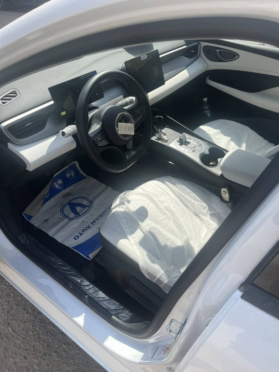 السلام وعليكم بي واي دي سيل فايف زيرو مرقمه بسمي 2025 بغداد ***********السعر 18و700
