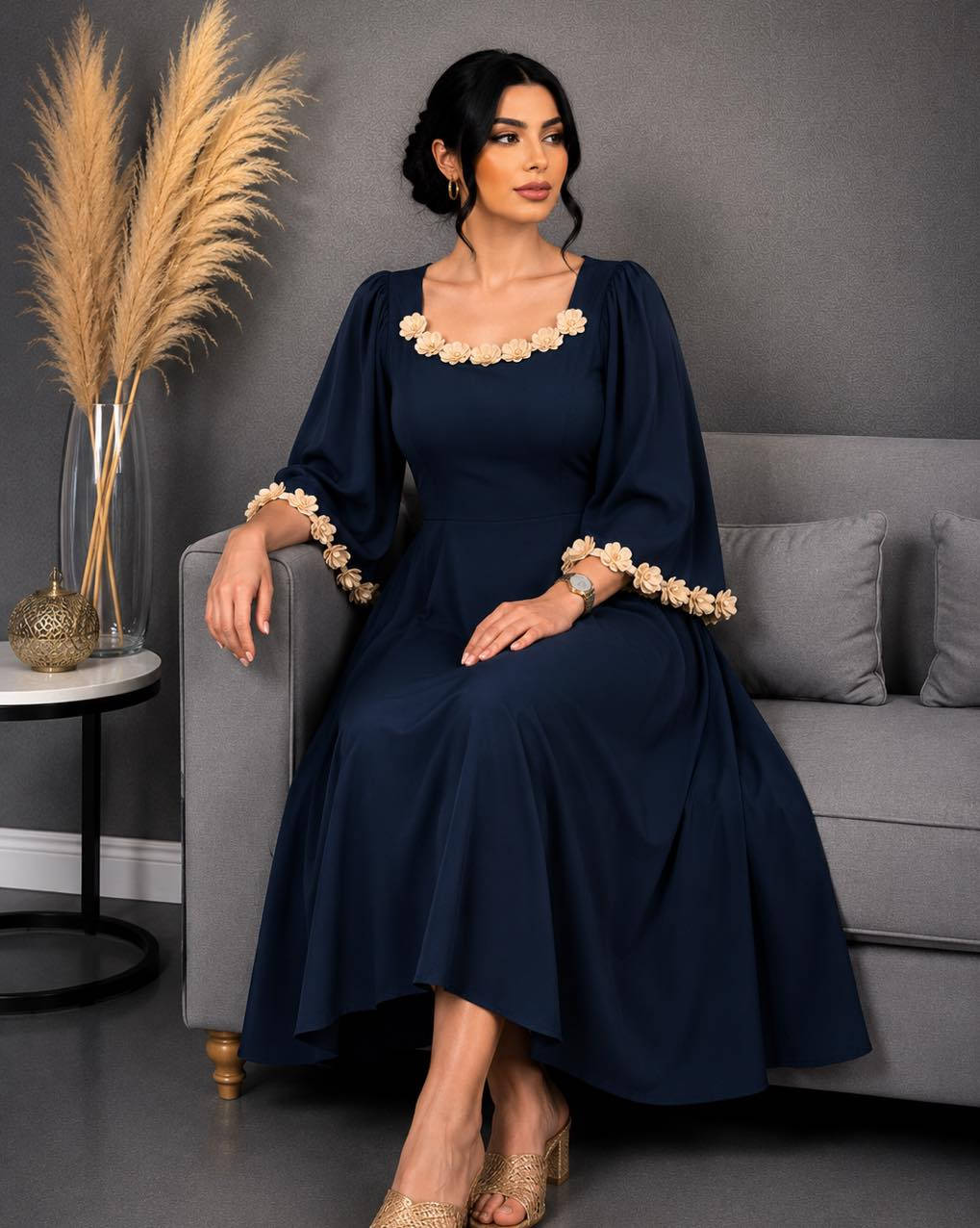 ✨ كلابية كشمير كابوي مطاط ✨ 
ستايل راقي وفخم يلبق لكل الطلعات 😍 
خامه ناعمه ومريحه مع تفصيل يجنن ✨ 

💰 السعر : 15 ألف 
📏 القياس : فري سايز 

الكمية محدودة 🌸 
للحجز والمراسلة دايركت 📩


**إذا كنت صاحب هذا الإعلان وتريد حذفه لأي سبب، رجاءا أرسل رسالة إلى الدعم الفني**