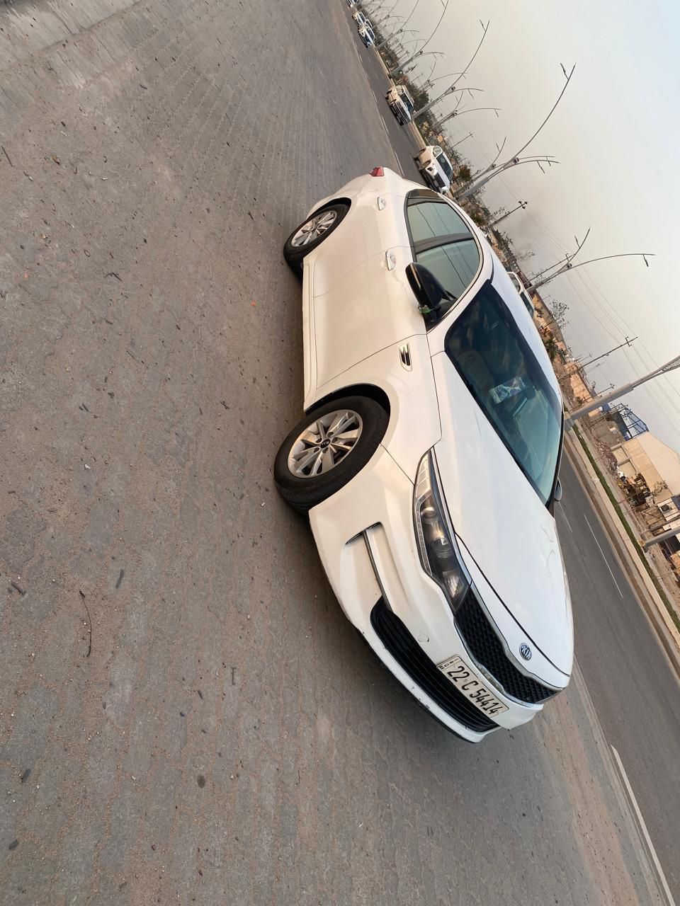 كيا اوبتيما مديل 18 رقم اربيل جديد سنويه جديد تريد تحويل او وكاله وارد امريكي بيهه مدكر امامي وبنيد وباب صبغ سياره جديده وجاهزة من كلشي مابيهه اي نقص محرك وكير وحداده وتبريد شرط الفحص سعر 120 عنوان بصرة هاتف ***********
