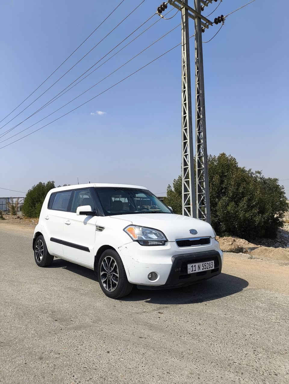 سلام عليكم صول موديل 2011
بيها فقط قطعه وحده 
سياره جاهزه من كلشي كير ومكينه وحدادية 
تخم تاير حداديه كله جديد 
تدفئة تبريد ثلج ❄️❄️
سنويه 2029 رقم بغداد دولي 
سعر 90 وبيها مجال 
***********
***********
