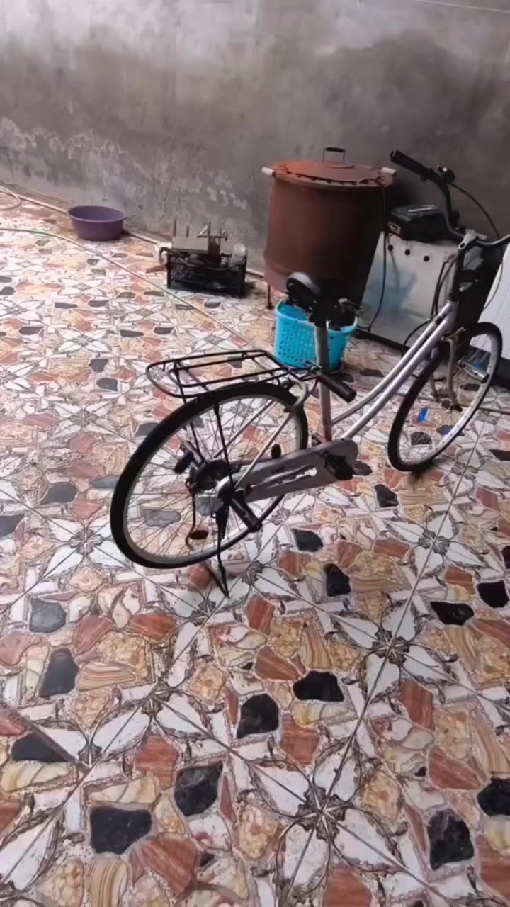 سلام عليكم بايسكل شركة ليبس مديل2020 نضافه شوفت عينك لون حلو السعر 95 وبي مجال قليل مكاني ماجديه سيد جميل


**إذا كنت صاحب هذا الإعلان وتريد حذفه لأي سبب، رجاءا أرسل رسالة إلى الدعم الفني**