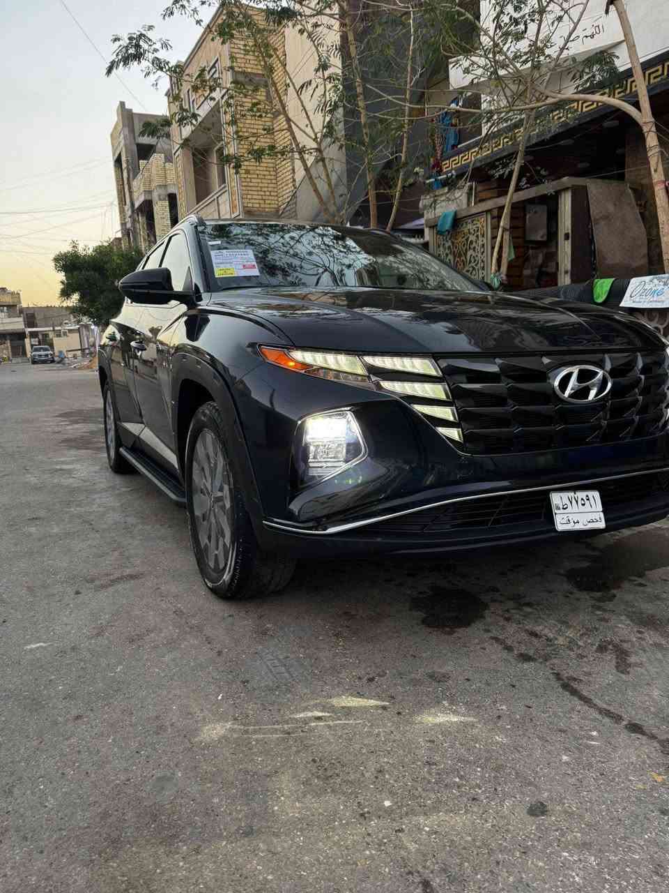 الهم صلي على محمد وآل محمد
السلام عليكم شباب
الأسم / توسان
موديل / 2023
لون /  نيلي
تسجيل جديد / رقم بغداد دولي بسمي
هزه جديده فحص جديد 
وارد أمريكي / حادثها جاملغ والبنيد فقط
بدون اي دواخل 
فول عده الفتحه
1/ شاشه تاب
2/ تحكم استيرن
3/ كامره خلفيه دواره
4 / حساس خلفي
5 / كشنات كهربائي
6 / لد أمامي
7 / لد خلفي
8 / راذار جانبي
9/ راذار امامي
10/ وقوف ذاتي
11/ تحديد مسار ذاتي
12/ شحن لاسلكي
13/ كشنات جلد
14/ تتفئه كشنات
15/ هيتر استيرن
16/ سايد ابريك بصمه
17/ بصمه تشغيل
18/ بصمه أبواب
19/ جنطه كهربائي شفط
20/ دفع رباعي
21/ مكينه4 4اسلندر 2500
22/ كير اوتوماتيك +عادي
23/ منظومه زنون أصلي
24/ مري ام الشاره
25/ ماشيه 47 الف
26/ اسبير منازل
27/ تبريد قطعتين
بيع أو مراوس حسب القناعه
السعر 190 بيها مجال حق الجيه فقط
الاستفسار ***********
مكان بغداد الشعله حي الجوادين
