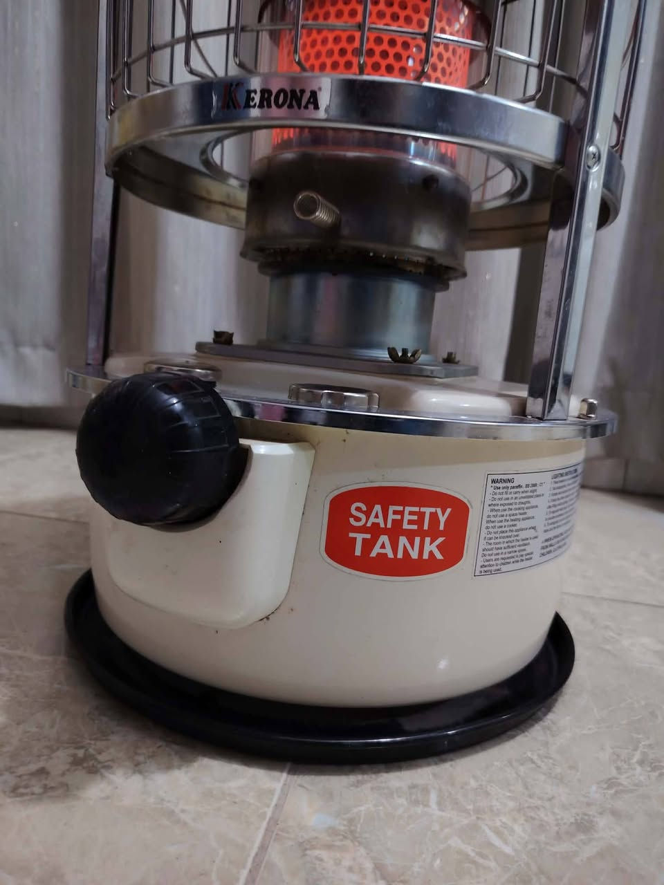 صوبه كيرونا الاصليه الكوريه جديده طك الكارتون للبيع بسعر ٦٨ الف صلاح الدين قضاء بلد  حي الزهراء ***********
