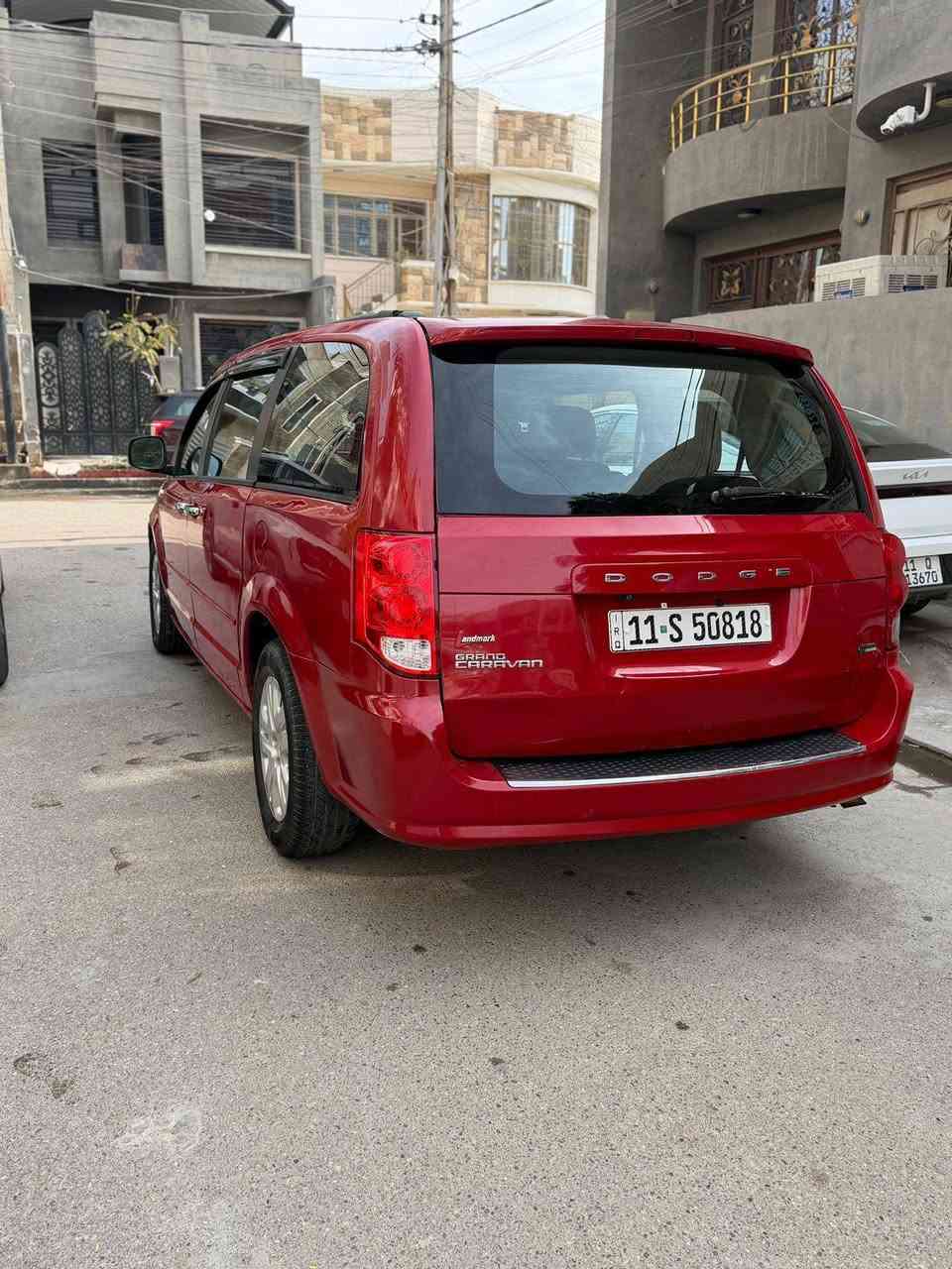 سلام عليكم للبيع دوج كرفان مديل 2013 وارد امريكي حادثه جاملغ امامي فقط وبيه قطع صبغ بدون دواخل مكينة كير صدر تخم تاير كله جديد تبريد ثلج سياره حلوه جاهزة سياره فول مواصفات الكاميرا تحكم استيرن شاشه جام كهرباء رقم بغداد تحويل مباشر مكان بغداد حي الجهاد شارع الشارقه سعر 117 وبيه مجال للطيبين رقمي ‏‪***********‬‏ / ‏‪***********‬‏
