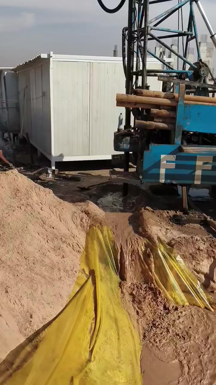 مستعدون لحفر الابار *********** اليدوية والالية بالمنازل والحدائق يوجد حفر ألي يصل الى 100م بأنسب الأسعار يوجدواتساب ✉️ ***********
