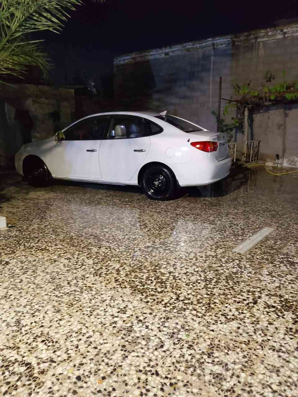 السلام عليكم النترا 2011 للبيع بيها بارد وطخه بين البابين بس ١١٥$
الاستفسار ***********
