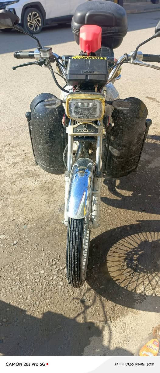 مسجل بسمي ميعوزو ربع سعر مليون و400ويرهم مراوس لستفسار تصل ***********
